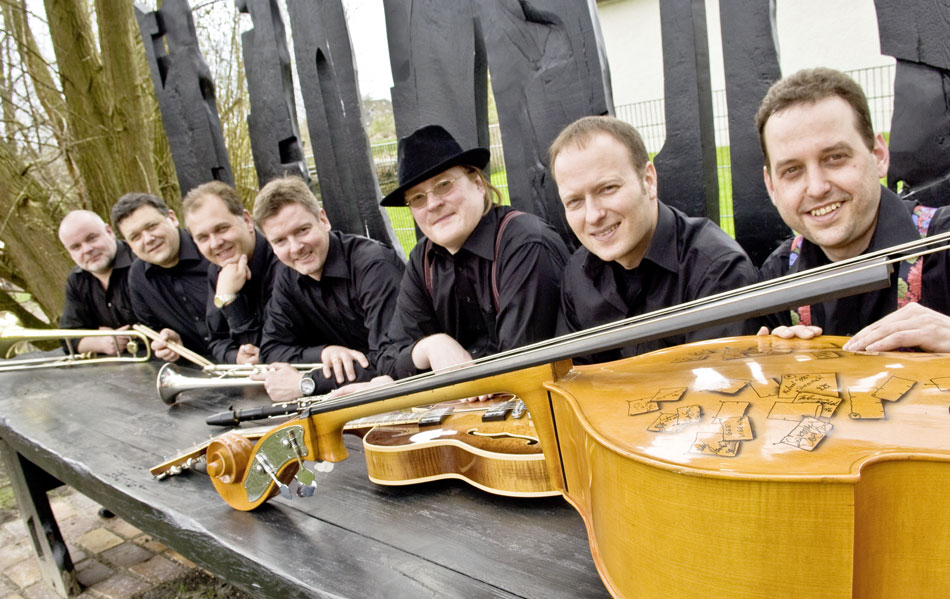 Bandfoto Tisch